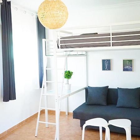 Precioso Apartamento Recien Reformado En Нерха Екстер'єр фото